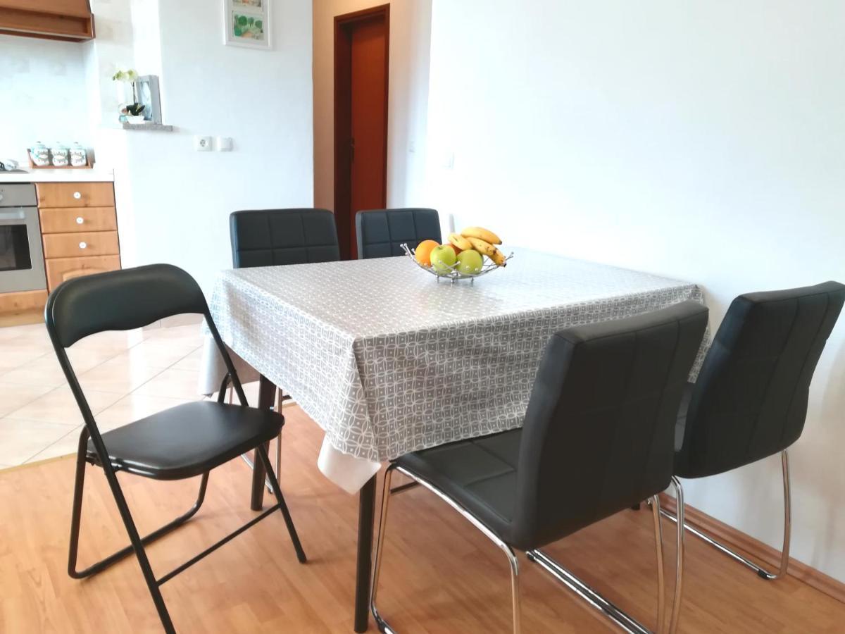 Apartment Toncic Benazici Eksteriør bilde